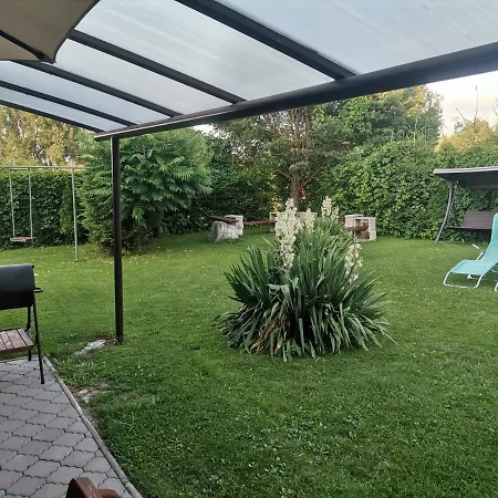 ústie * Trsztena